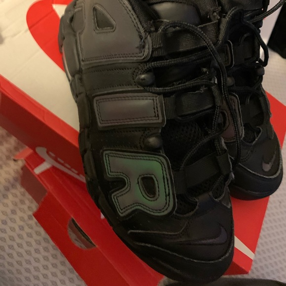 air more uptempo hidden reflective
